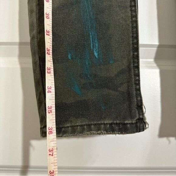 91 COTTON ON THE‎ BOYFRIEND DISTRESSED CAMO PAINT SPLATTER JEANS 8 - Picture 8 of 16